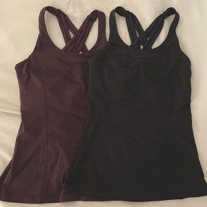 Lululemon yoga tank with built in bra